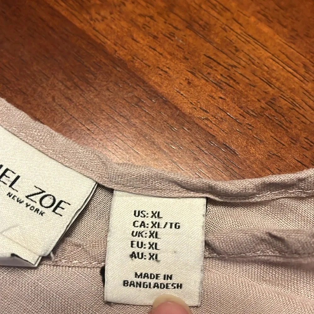 Rachel Zoe 100% Linen Short Sleeve top with botton back and tie front size XL - Picture 8 of 11